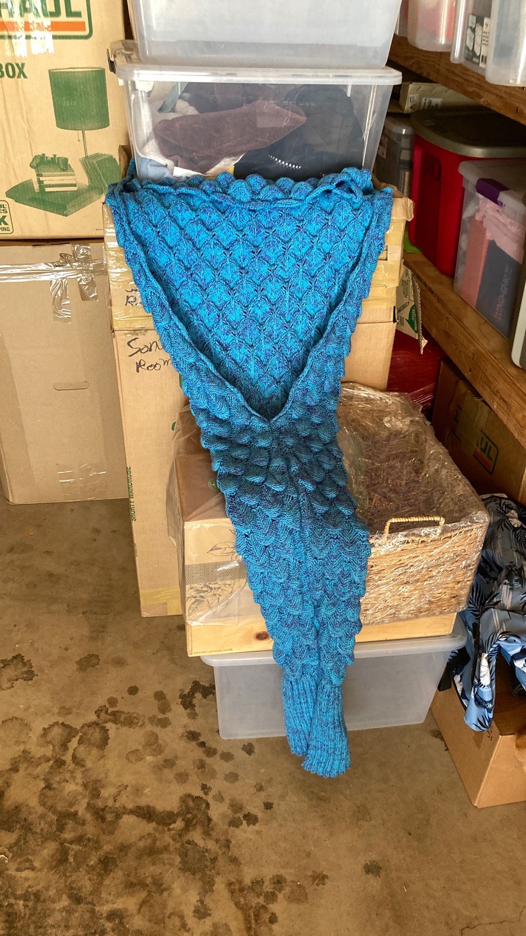 Mermaid Woven Slip In Blankets