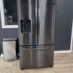 Samsung Black Stainless Steel French Door Refrigerator