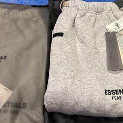 Sets And Single Pieces 