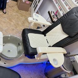 Pedicure chair