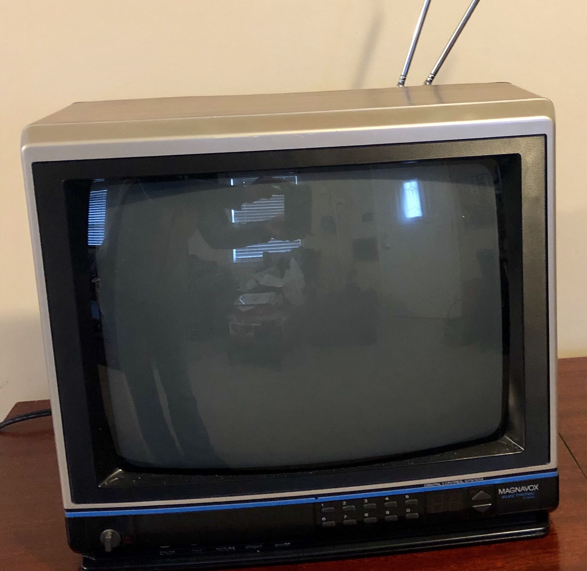Old Magnavox tv