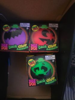 Needoh lanterns