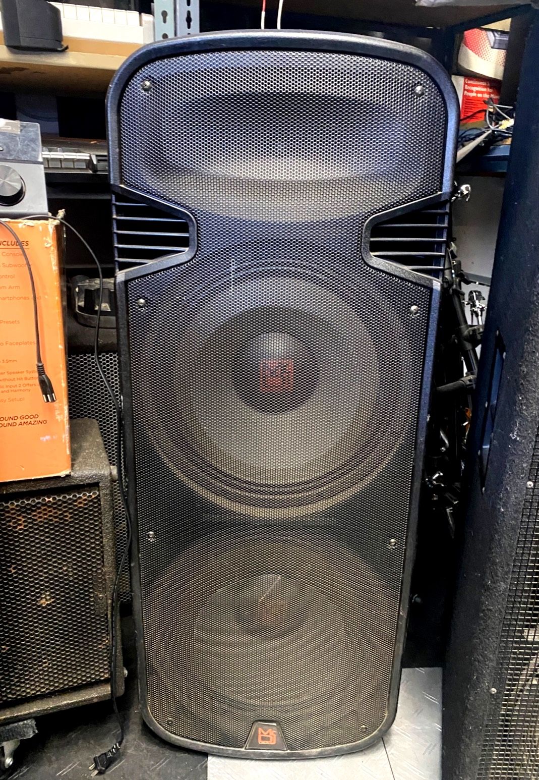 MR DJ PBX6500BAT Professional Dual Powered/Active PA Speaker Black Portable