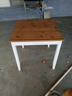 Dinning Table