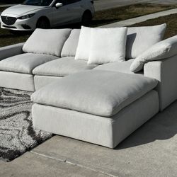 Restoration Hardware Cloud Sofa - Delivery Included 🛻