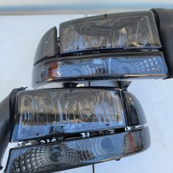 98-04 Dodge Durango 97-04 Dakota Headlights Luces Calaveras Micas Faros Focos Faroles