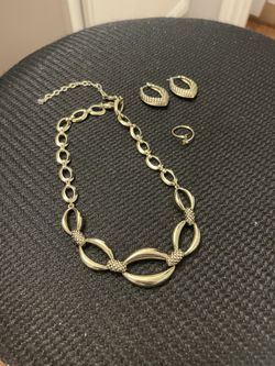 New Naper Gold/Black Jewelry 