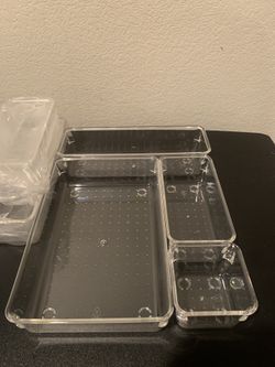 storage containers 