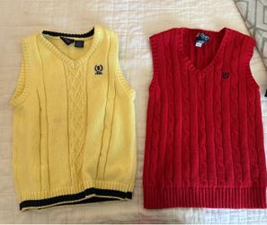 Size 7 IZOD & Chaps Boys Cable Knit Sweater Vests – Set of 2