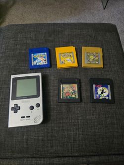 GAMEBOY pocket & 5 games