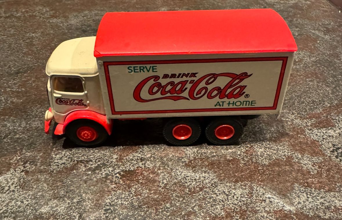 Vintage Coca Cola Delivery Truck - See Description