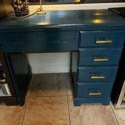 Sewing Machine Cabinet