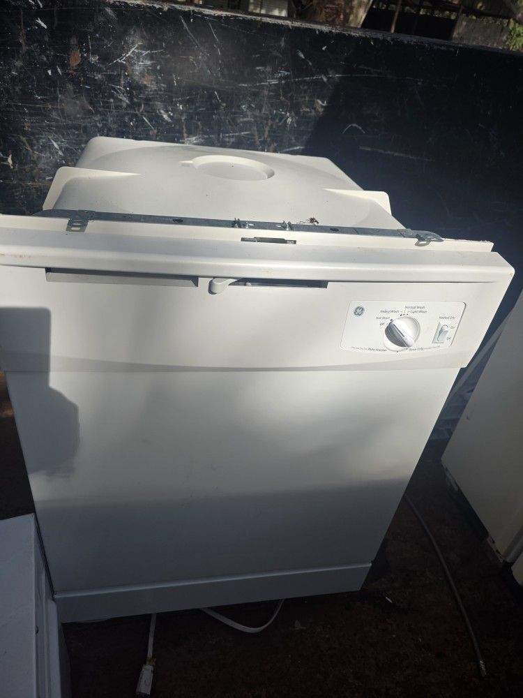 DISHWASHER