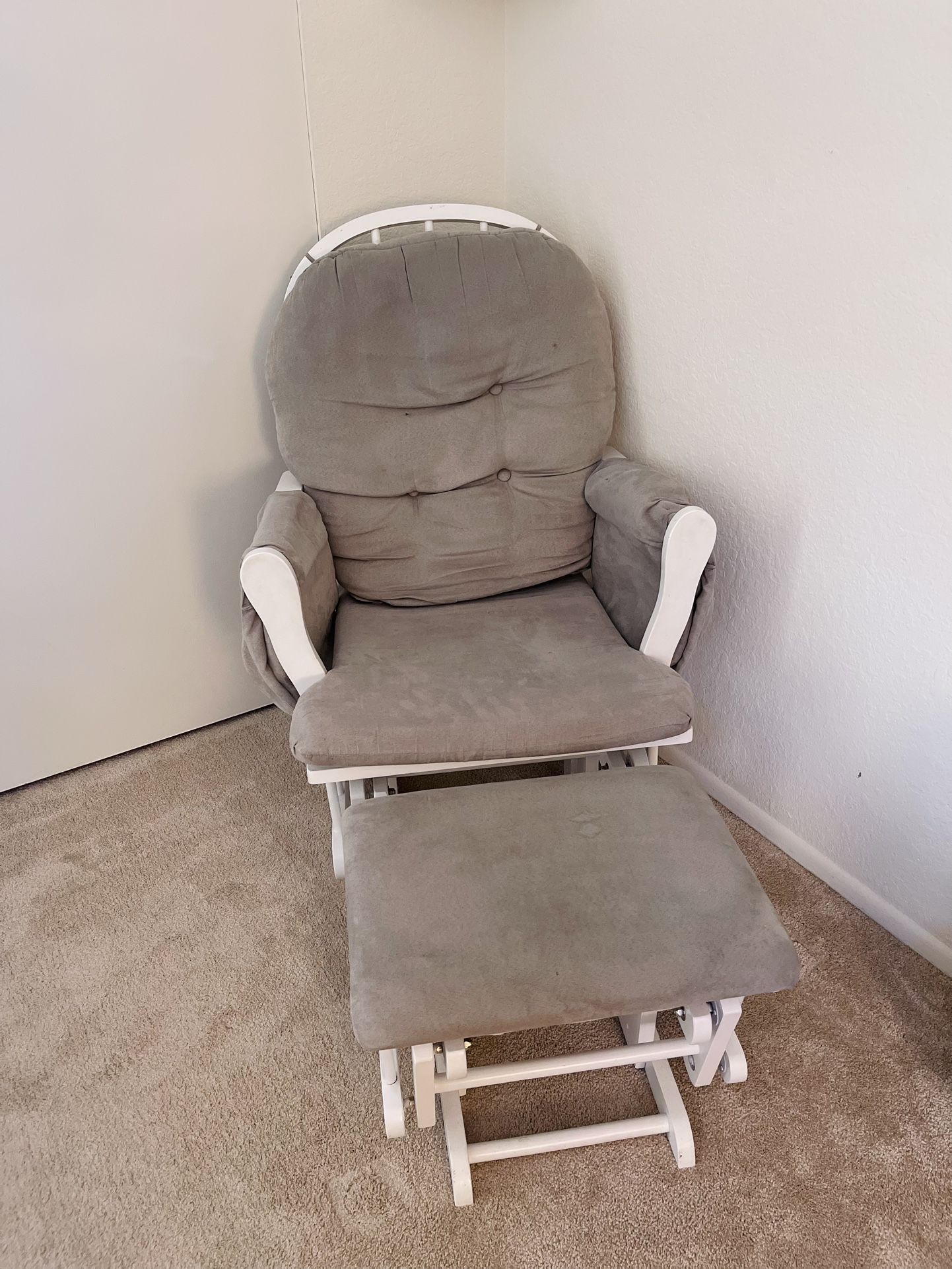 Rock Chair / Ottoman