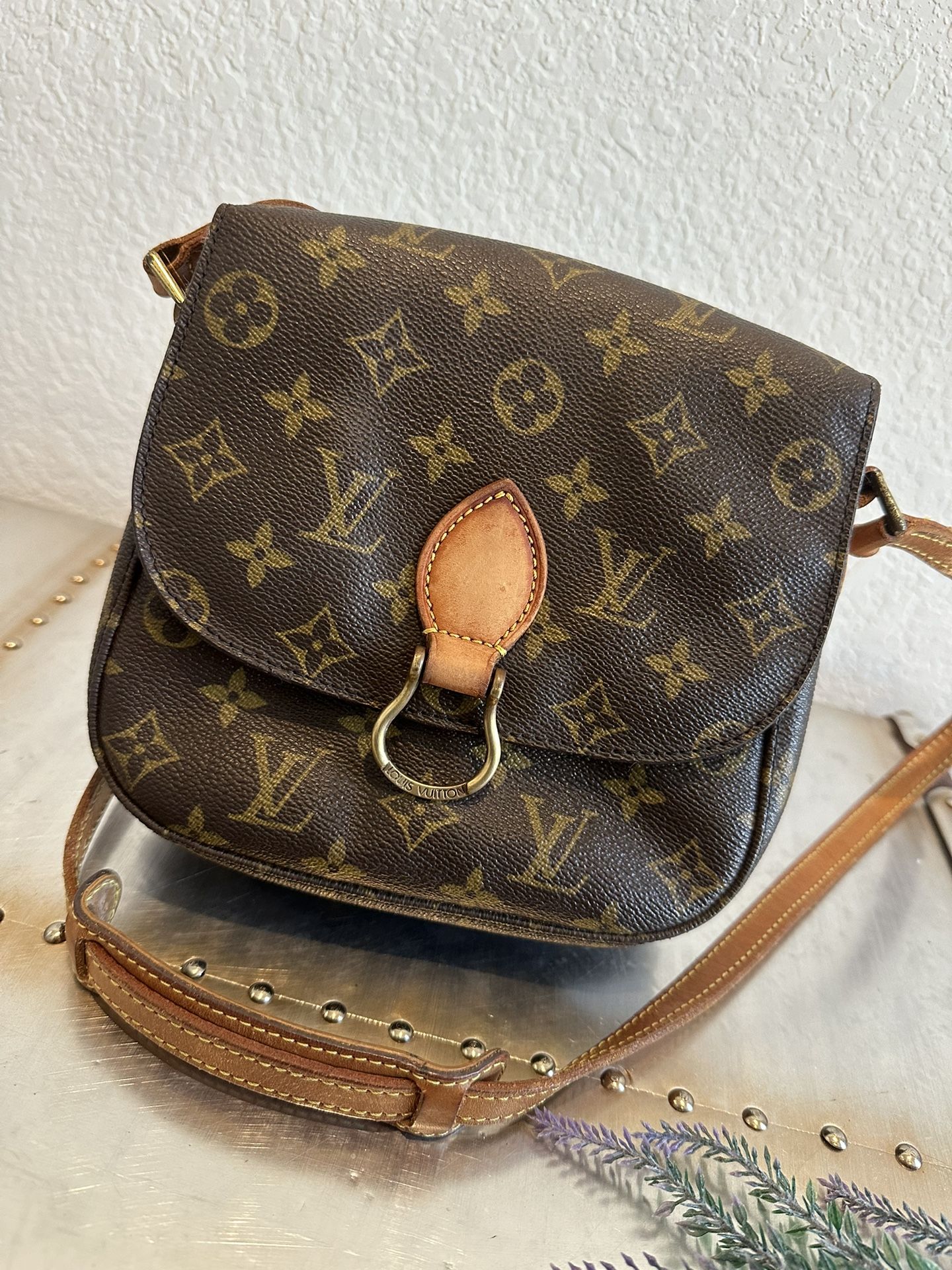 Louis Vuitton Saint Cloud MM Monogram Shoulder / Crossbody Bag