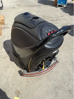 Floor cleaner by global