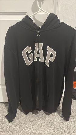 Gap black sweater large