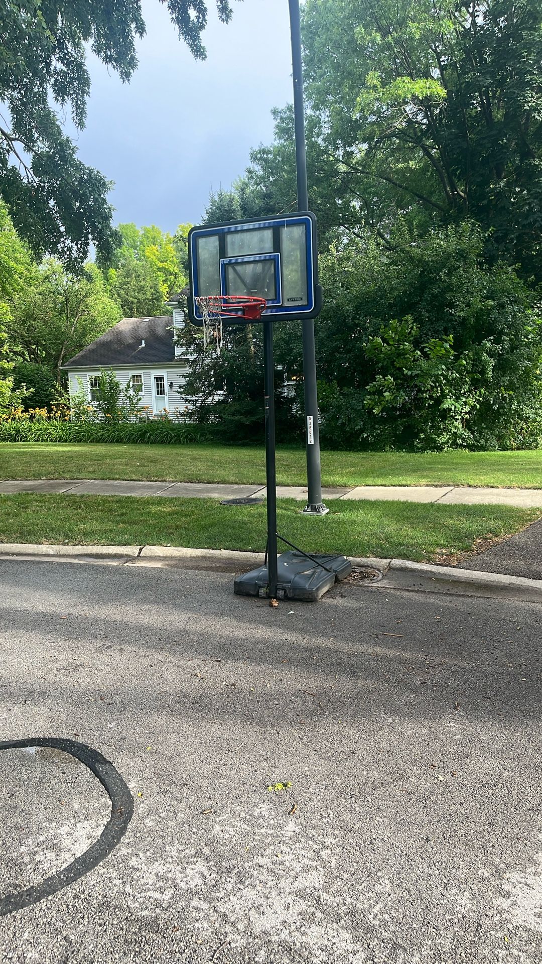 Free - basketball Goal