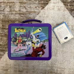 Limited Edition Hallmark “School Days” Batman and Robin lunch box (1999).
