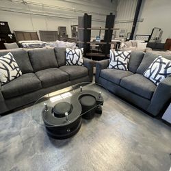 2pc Sofa & Love Seat