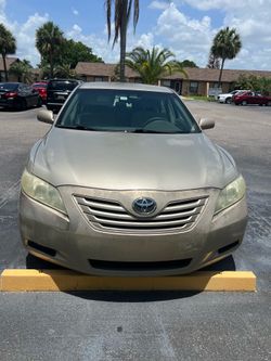 2007 Toyota Camry y
