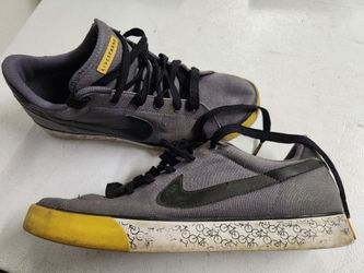 Men's 9 M Livestrong Nike Canvas Sneakers Vintage Collectible