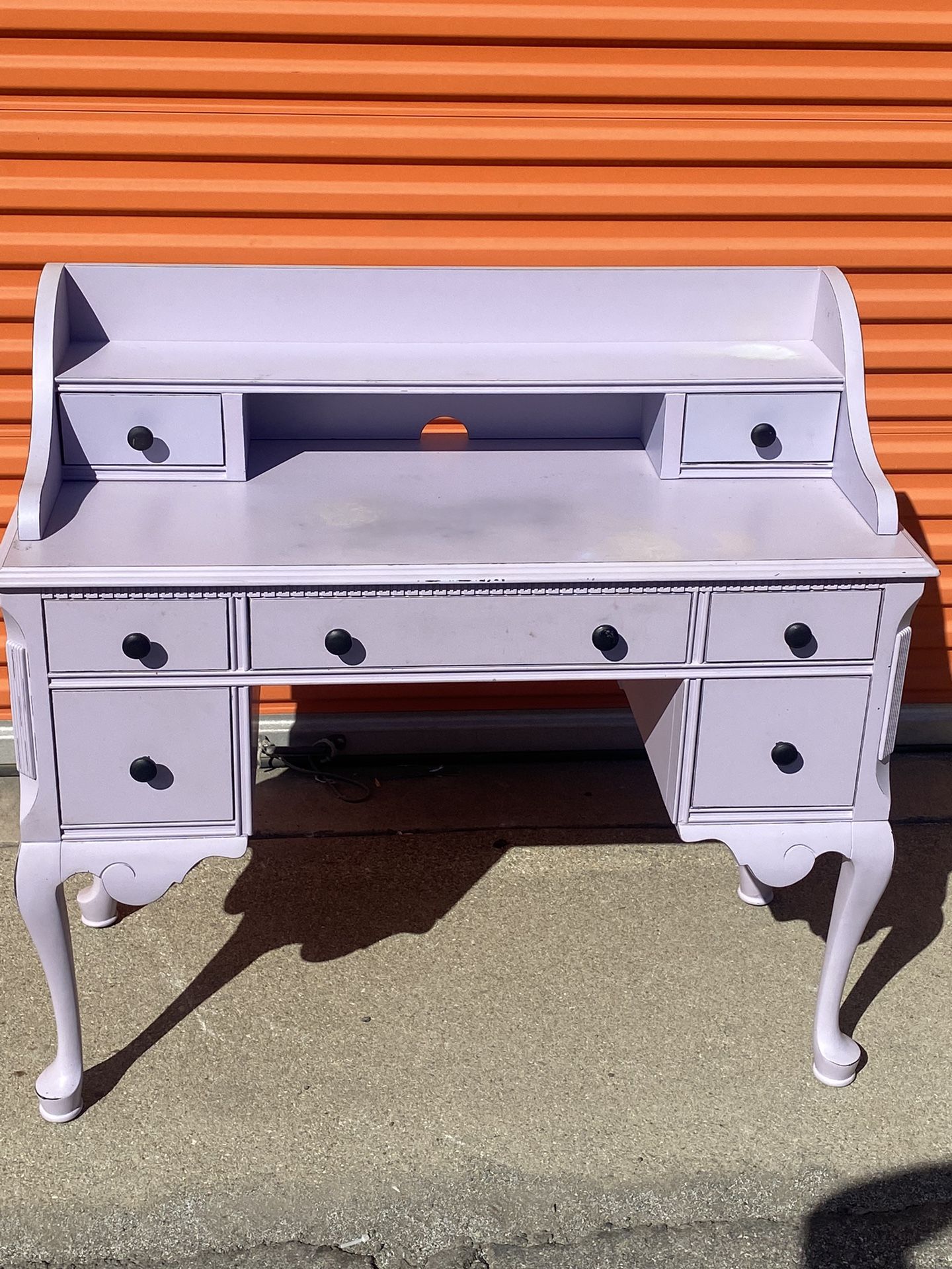 Desk With Removable Top Hutch