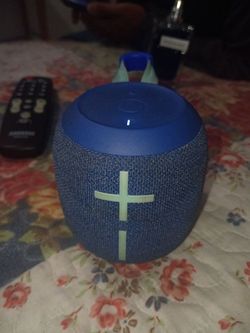 Wonderboom blue tooth speaker