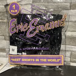 EE Shorts Black City Skyline