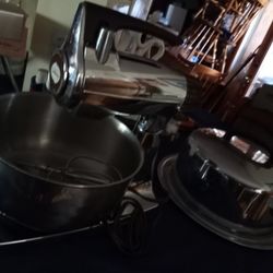 Mixer And Cake Pan