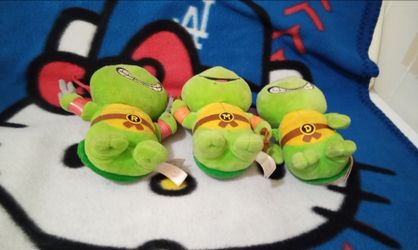 Ninja Turtles Plushies Lot Of 3