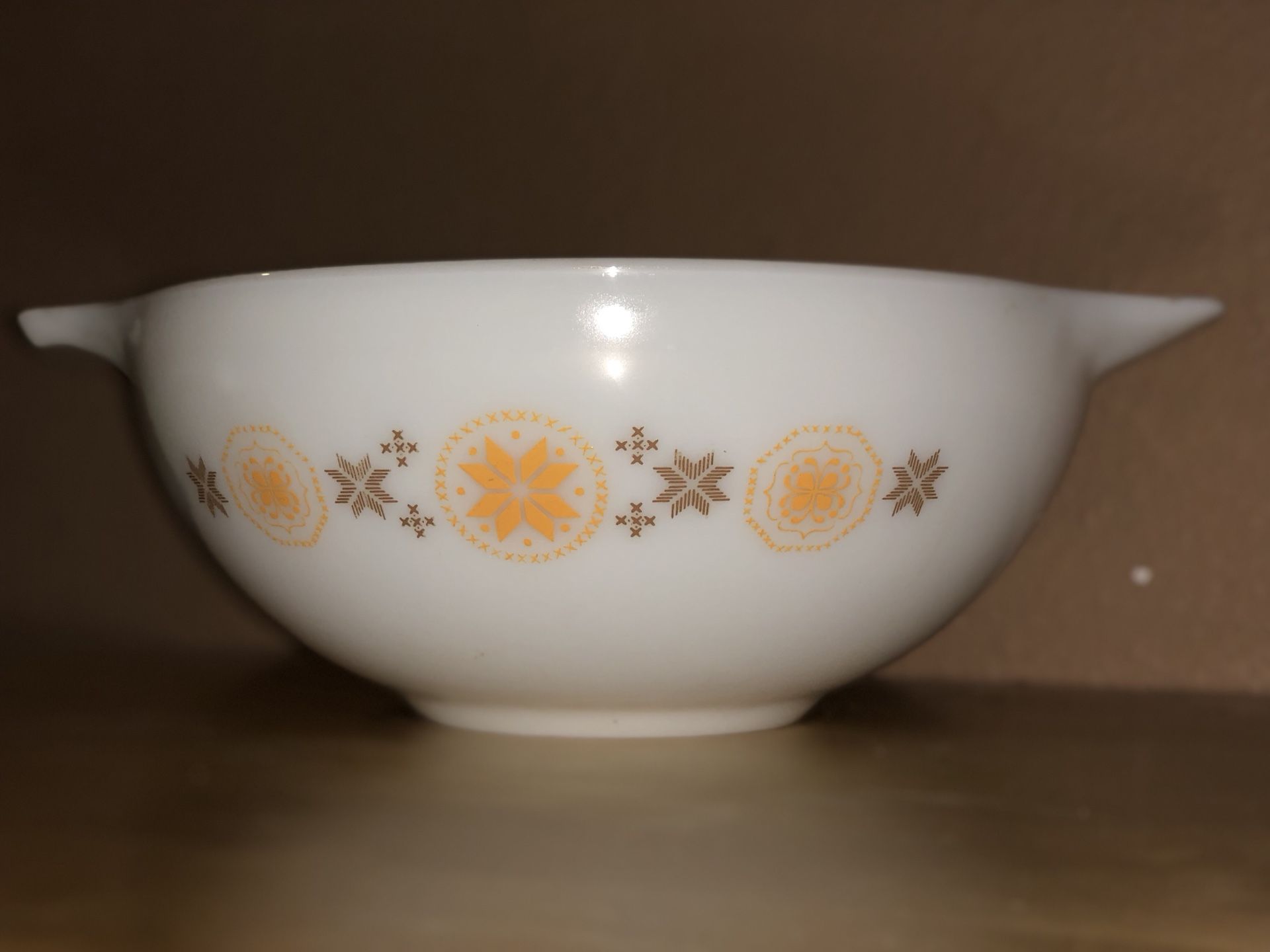 Vintage Pyrex Bowl