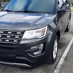 2017 Ford Explorer 4X4