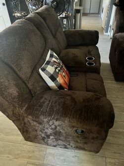 2 loveseats recliners