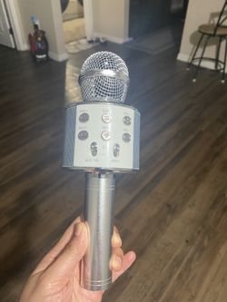 Handheld Bluetooth Speaker Portable Wireless Microphones Player Cordless Mic For Singing