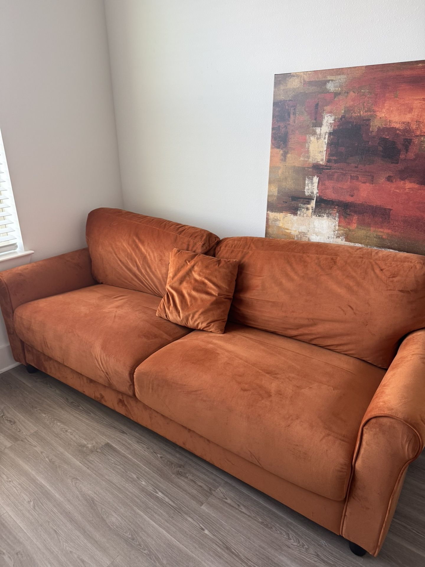 ✨ Gently Used Orange Loveseat – Great Condition! ✨