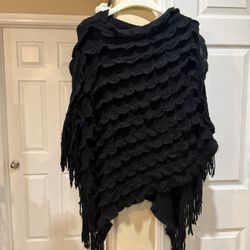 Women’s Knit Pancho 