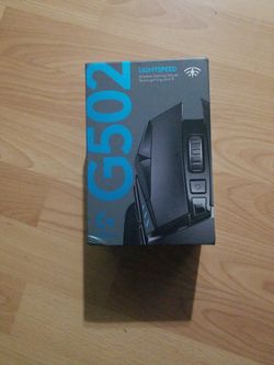 G502 Lightspeed Does Not Come With USB Or USB Reciever
