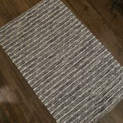 Woven Area Rug 40x25