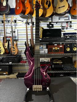 Cort curbox 4 bass