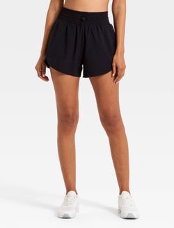 Short size M
