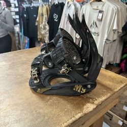 Flow rear entry Step In Large Extra Large Snowboard, Bindings Certified With Warranty Located At Sin City Snowboards