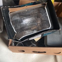 Gm Old Sylvan Headlight 