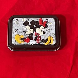 Mickey & Minnie Cotton Swab Holder