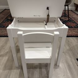 Melissa&Dough Kids Desk And Chair 