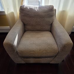 Free living room chair