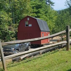 TINY HOUSE FOR  SALE NEAR ASHEVILLE  NC