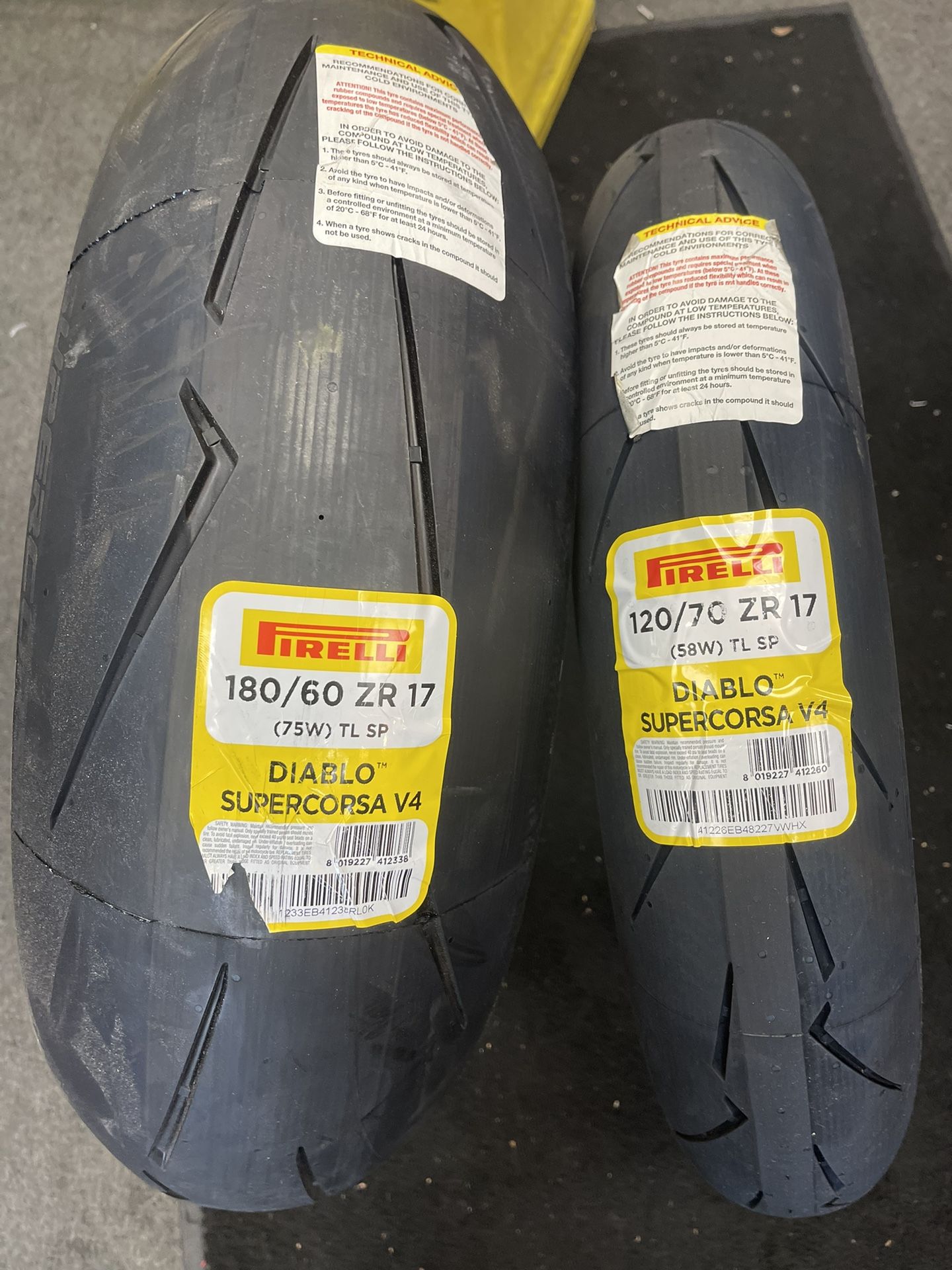 Pirelli Diablo Supercorsa SP V4 Tire Combo 120/180/60-17
