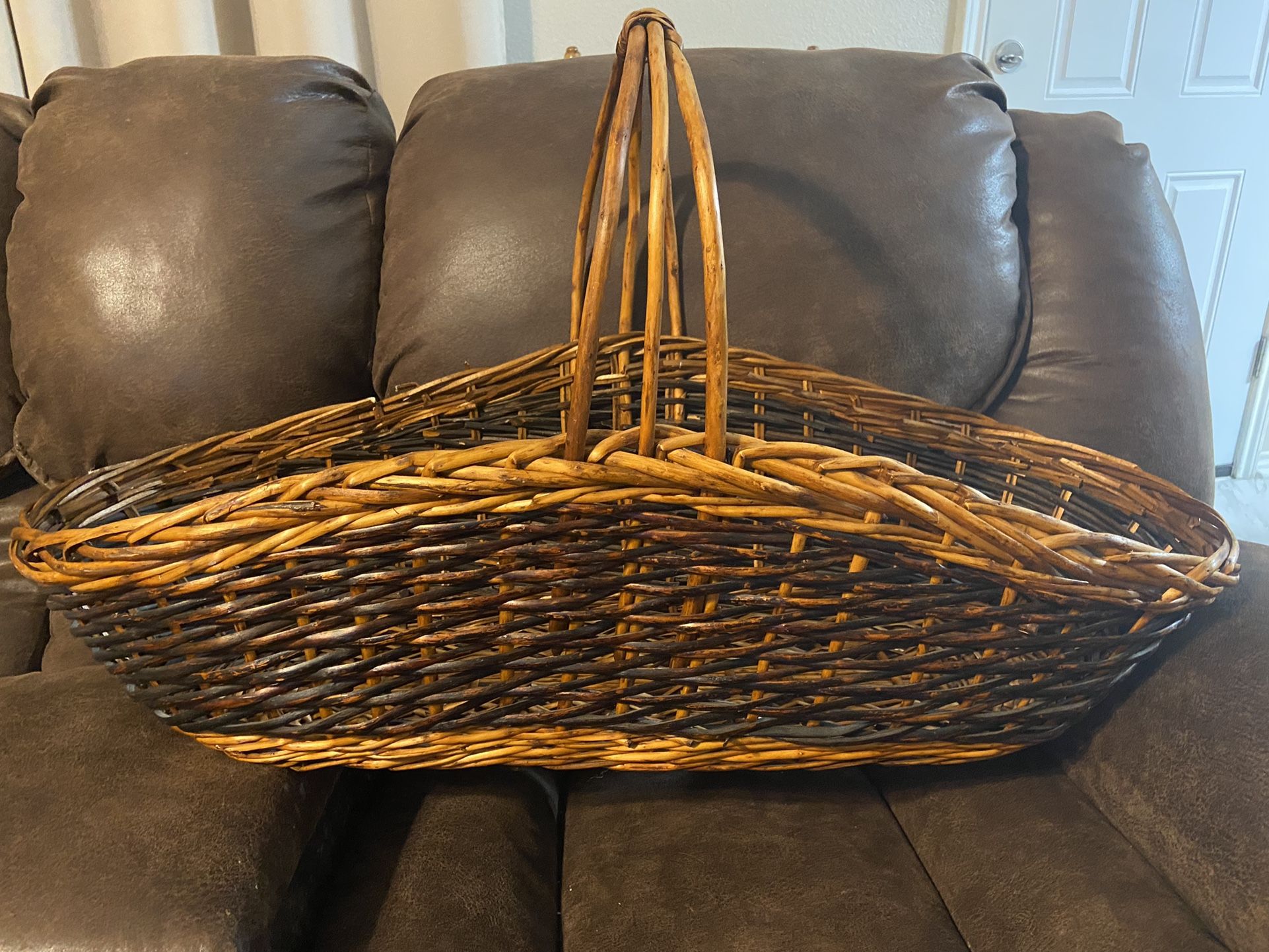 LONG WICKER BASKET WITH HANDLE - SEE DESCRIPTION