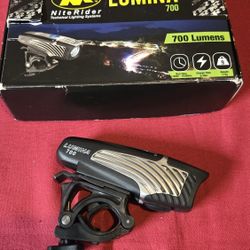 Bicycle Light Lumina 700